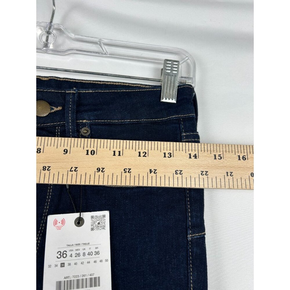 Zara Women’s US Size 4 Dark Wash Mid Rise Bootcut Jeans 33 Inch Inseam - Picture 7 of 16
